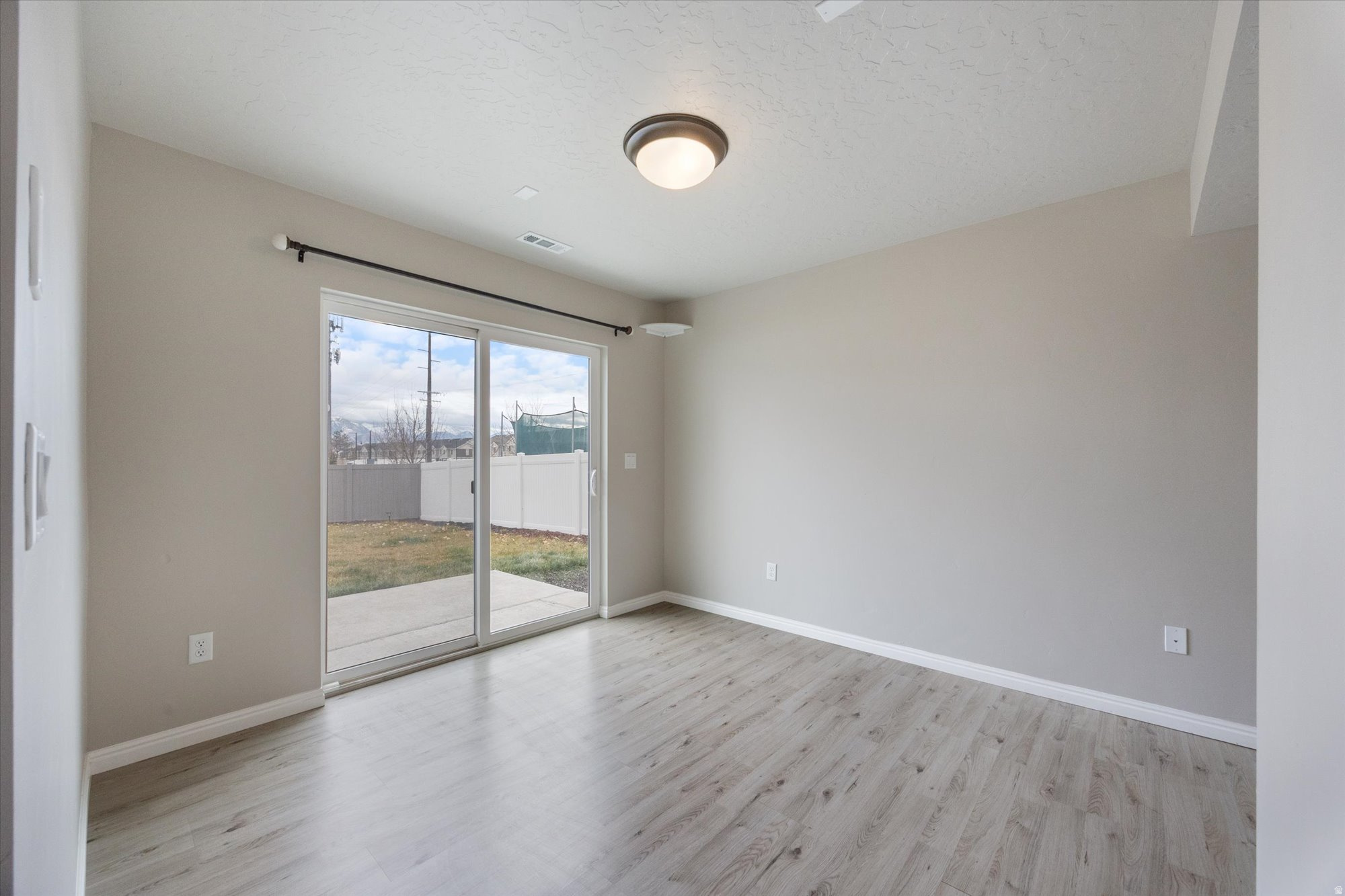 WANDER - Residential