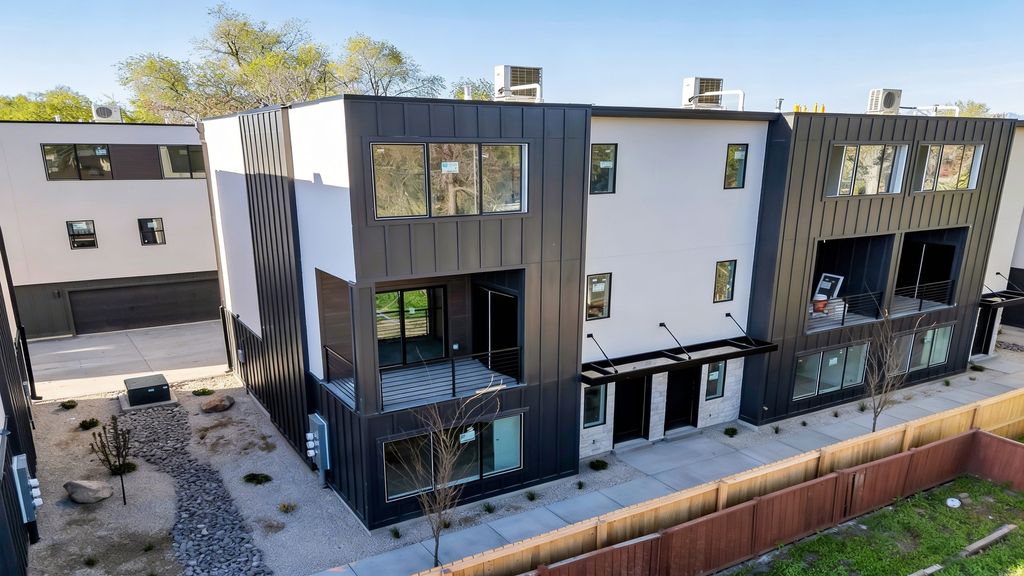 Photo of 1380 S 900 W #502, Salt Lake City, UT 84104 (MLS # 2146756)