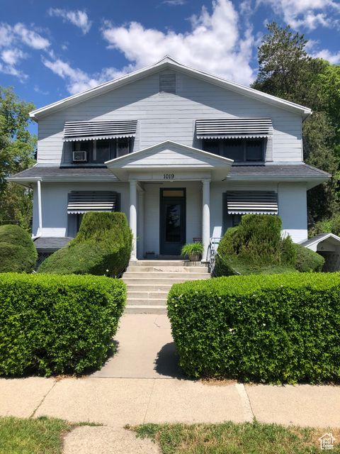 Photo of 1019 E 1700 S, Salt Lake City, UT 84105 (MLS # 2102986) Photo of 1019 E 1700 S, Salt Lake City, UT 84105 (MLS # 2102986)
