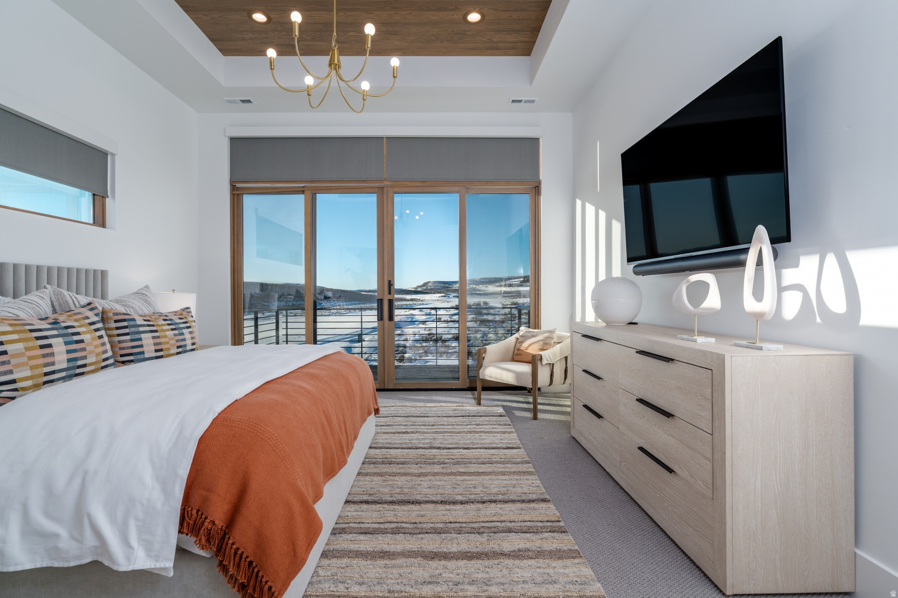 CLUBHOUSE VILLAS - Residential