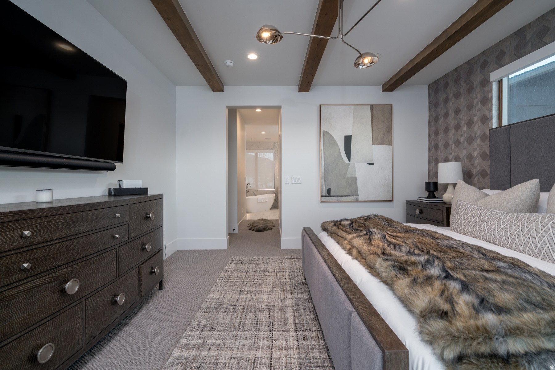 CLUBHOUSE VILLAS - Residential