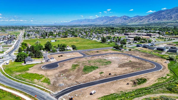 991 3225 S 9, LOGAN, UT 84321 - Image e17bfe21cfef2d6c478550a29a7564fb/2028046187