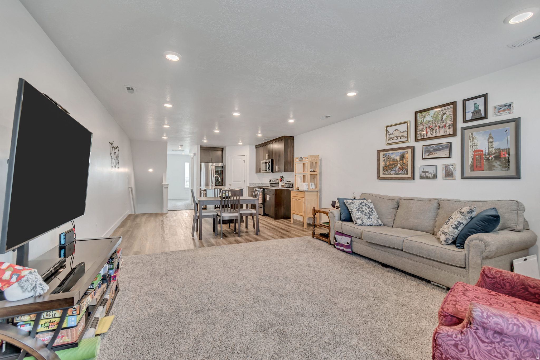 PROMINENCE POINT SUB - Residential