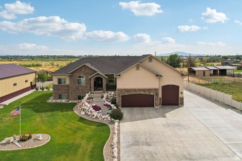 Tiny photo for 4909 W 5850 S, Hooper, UT 84315 (MLS # 2109744)