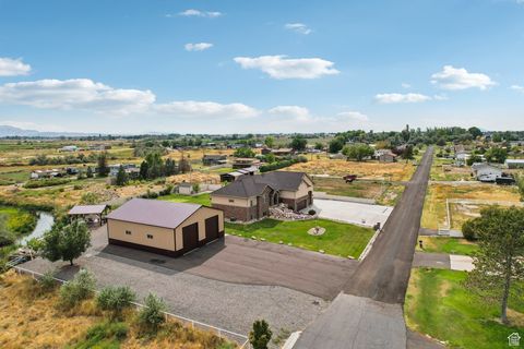 Tiny photo for 4909 W 5850 S, Hooper, UT 84315 (MLS # 2109744)