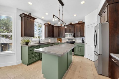 Tiny photo for 6800 S GREENDALE RD, Cottonwood Heights, UT 84121 (MLS # 2154514)