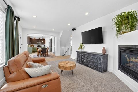 Tiny photo for 6800 S GREENDALE RD, Cottonwood Heights, UT 84121 (MLS # 2154514)