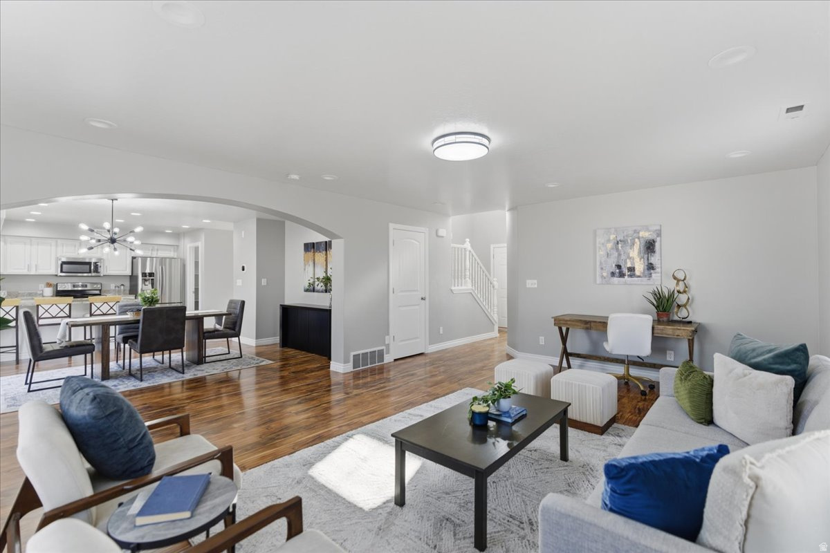 SPRING CREEK RANCH - Residential