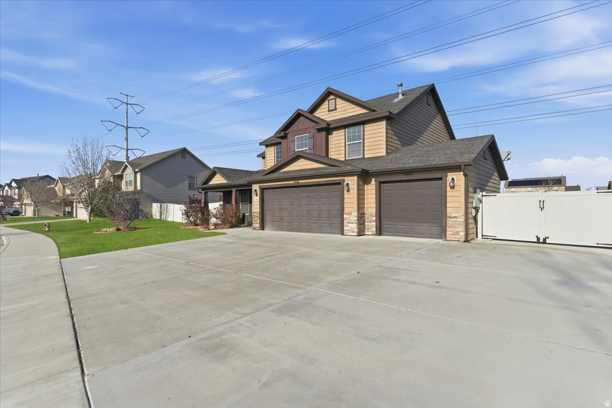 SPRING CREEK RANCH - Residential