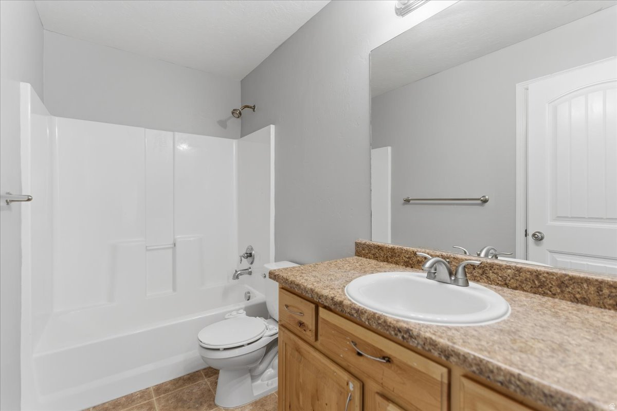 SPRING CREEK RANCH - Residential