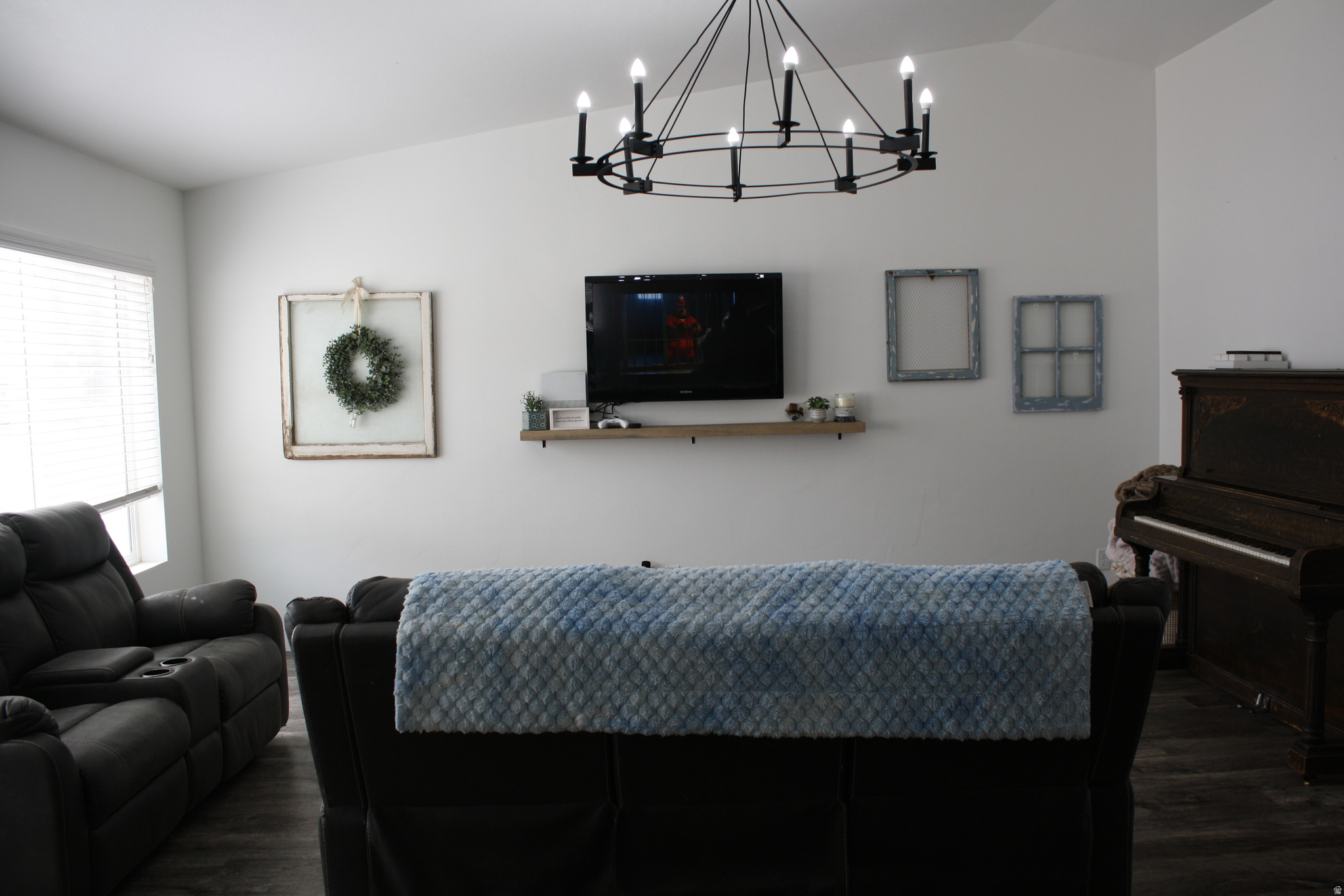 DESERET HIGHLANDS - Residential