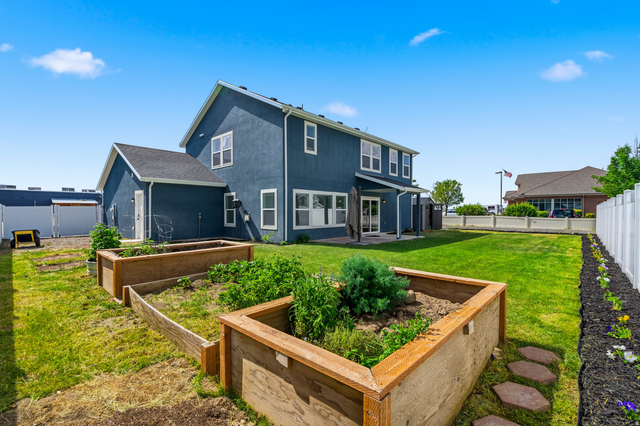 WOODLAND VIEW - Residential