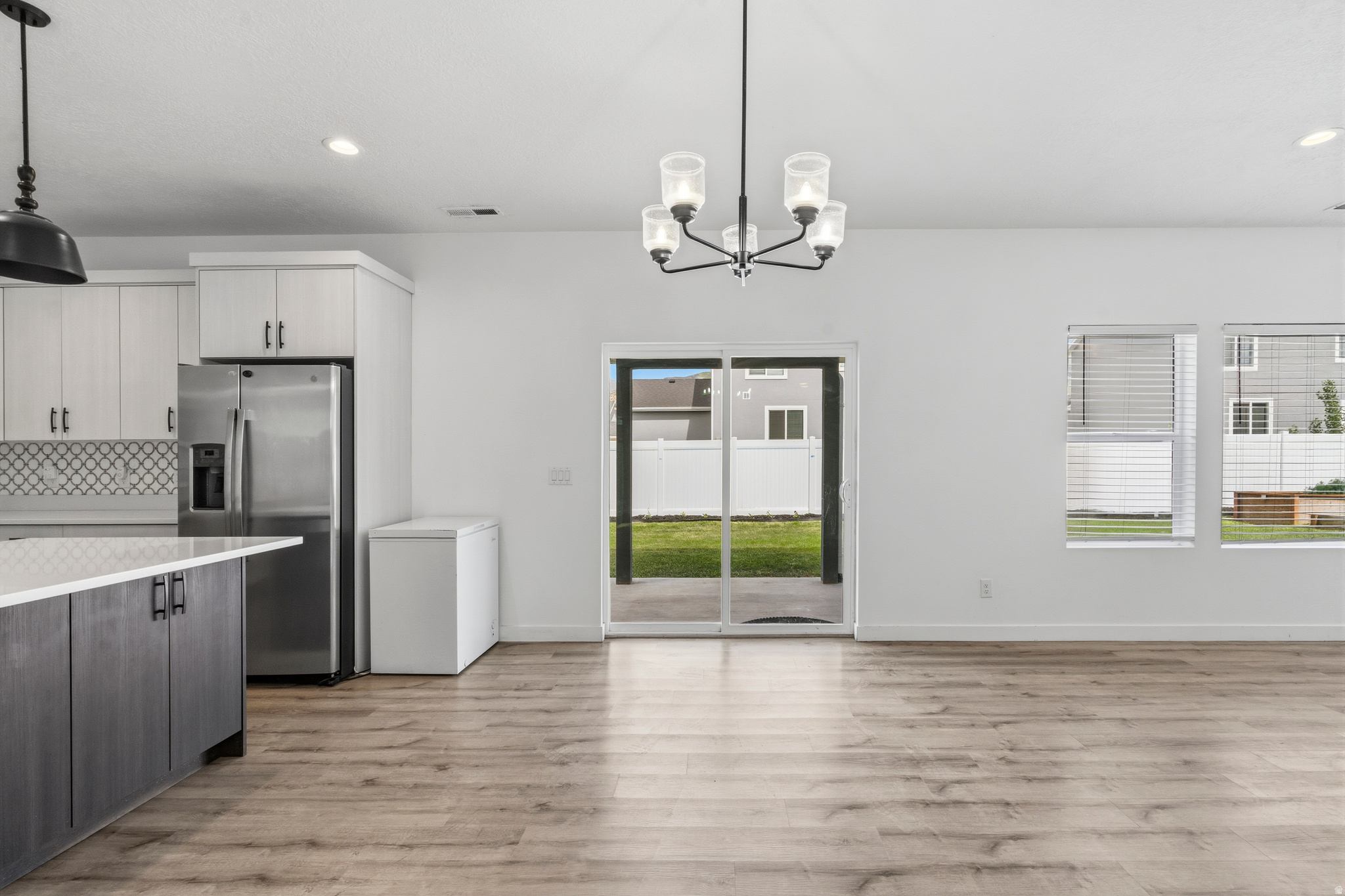 WOODLAND VIEW - Residential
