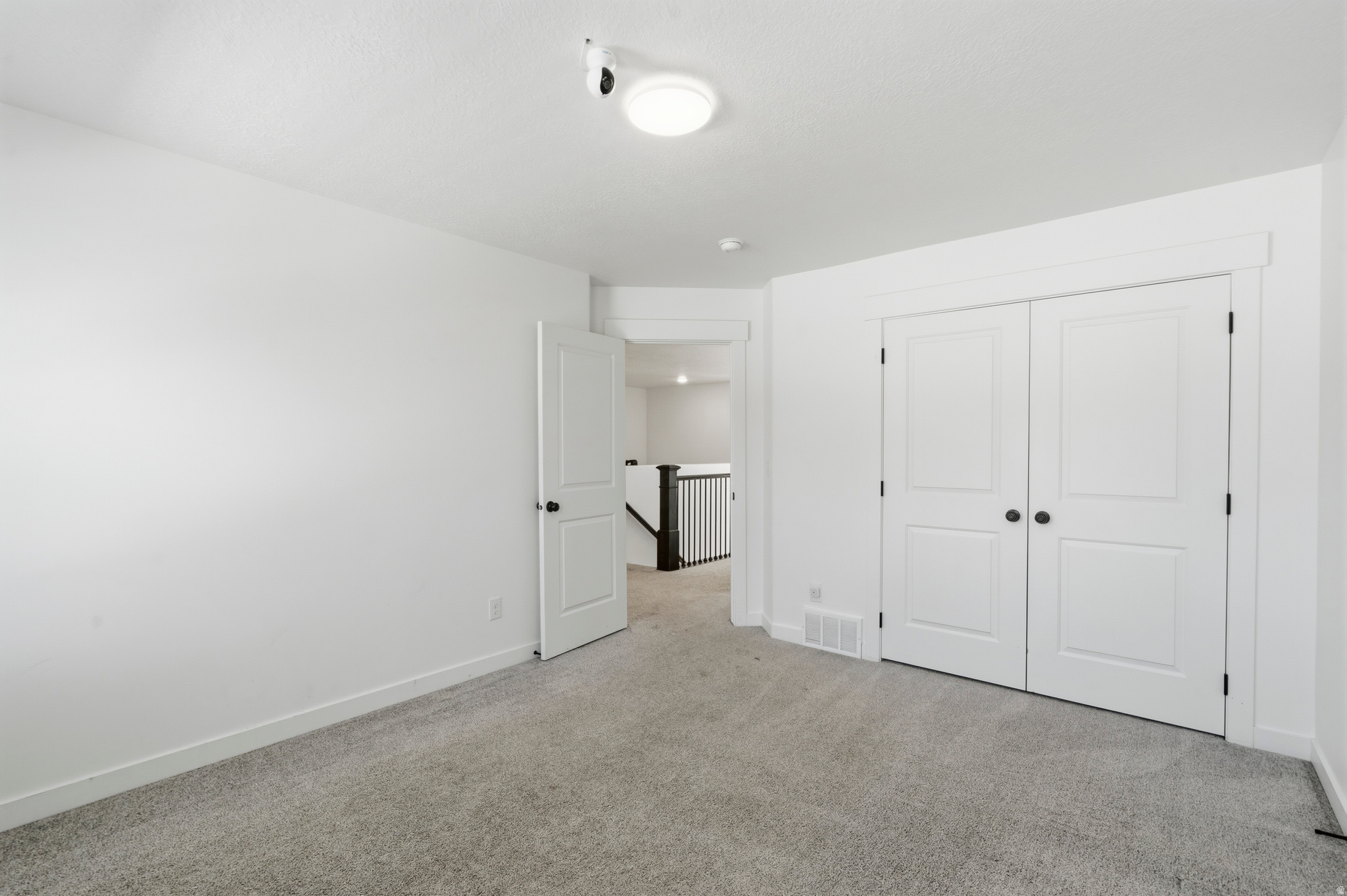 WOODLAND VIEW - Residential