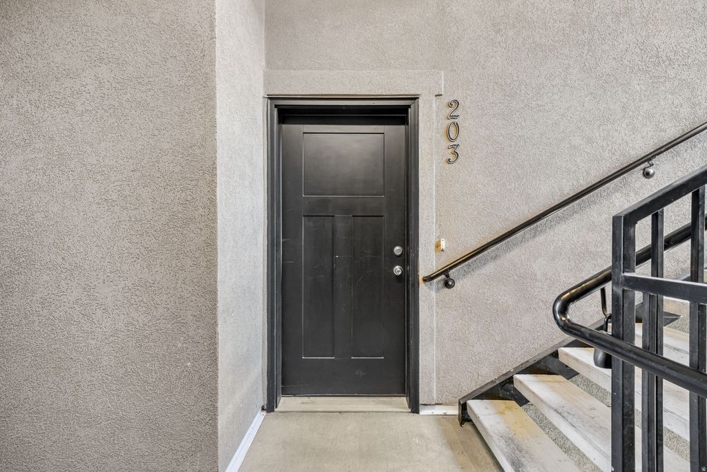 Photo of 1937 N 3330 W #D203, Lehi, UT 84043 (MLS # 2128516)