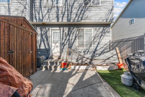 Tiny photo for 589 W 480 N, American Fork, UT 84003 (MLS # 2132536)