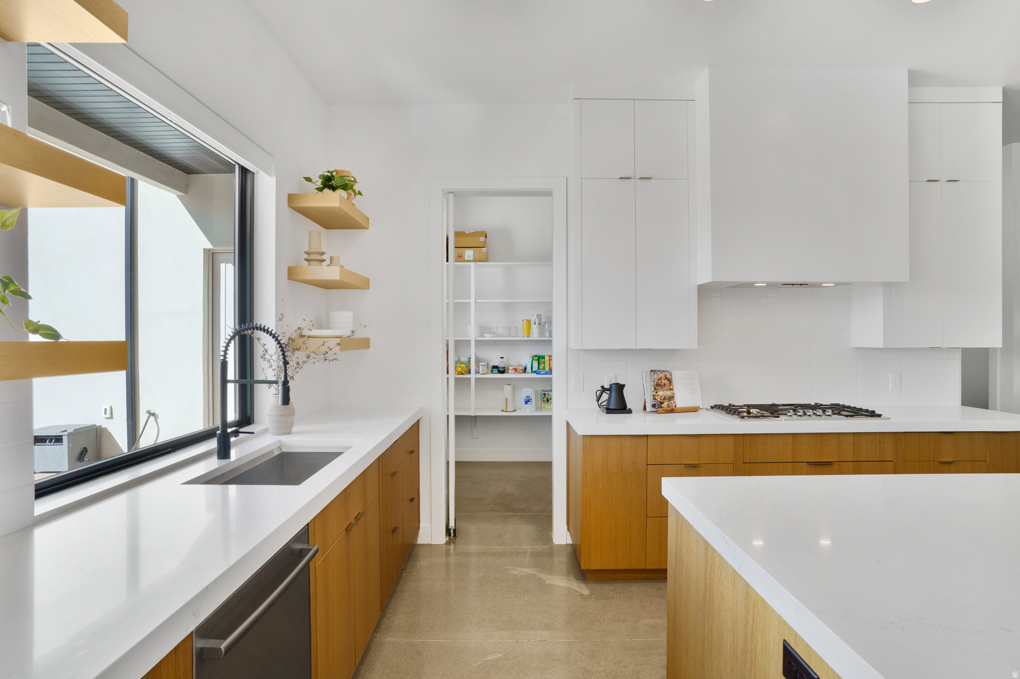 RUSTED HILLS PH 4 - Residential