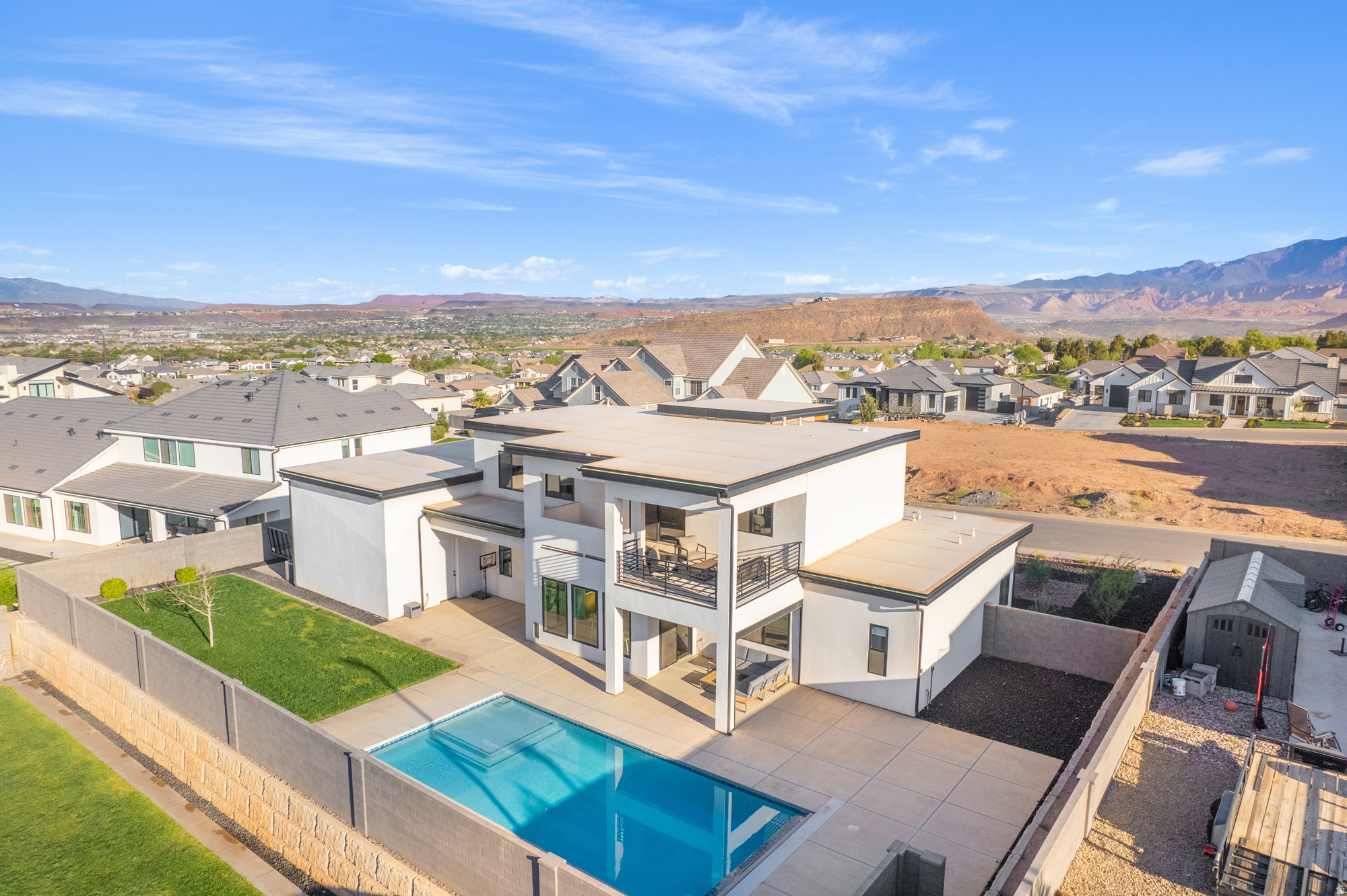 RUSTED HILLS PH 4 - Residential