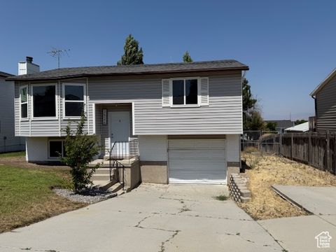 Photo of 3526 W 5585 S, Taylorsville, UT 84129 (MLS # 2114112)