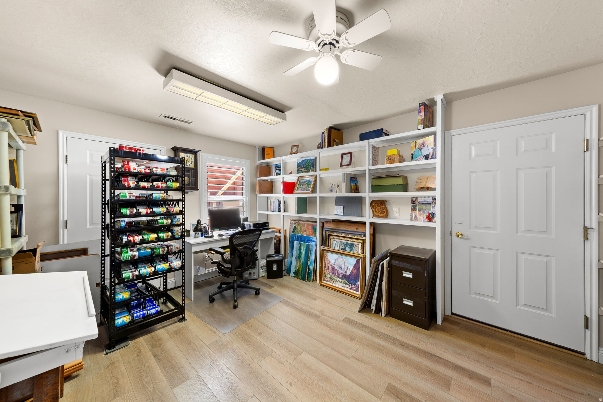 RIDGEPOINTE - Residential