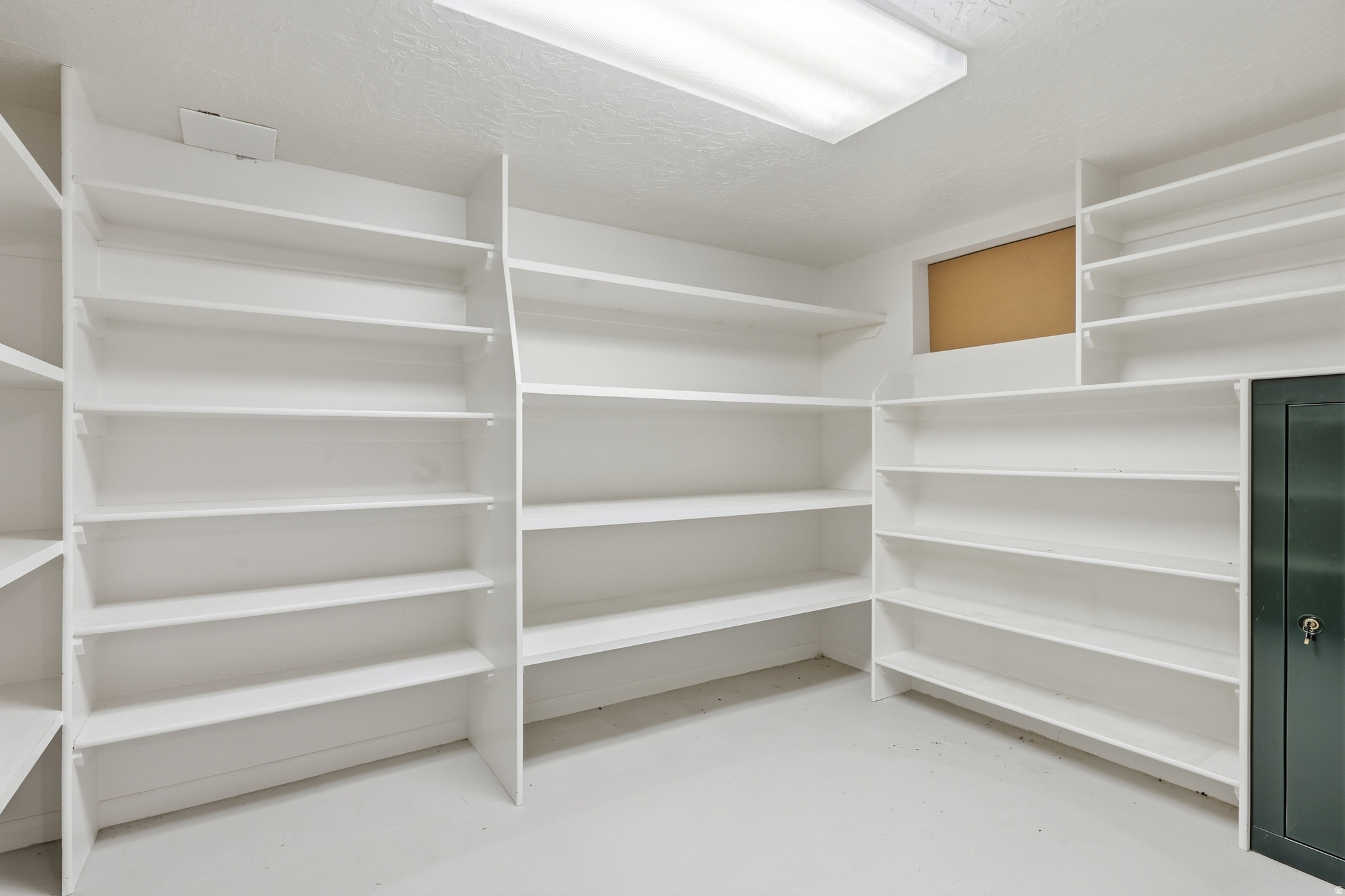 SPRING HOLLOW - Residential