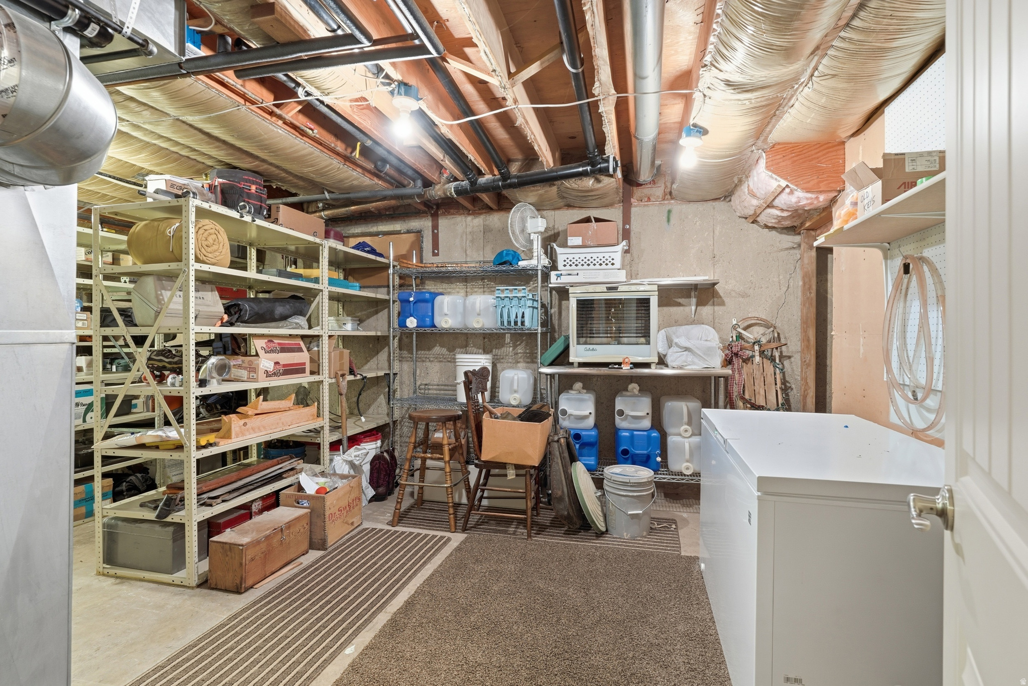 SPRING HOLLOW - Residential