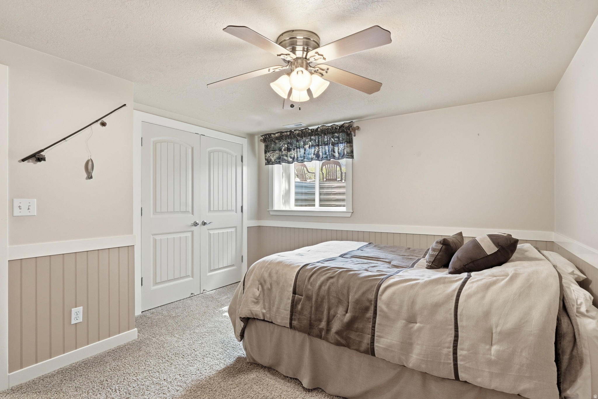 SPRING HOLLOW - Residential