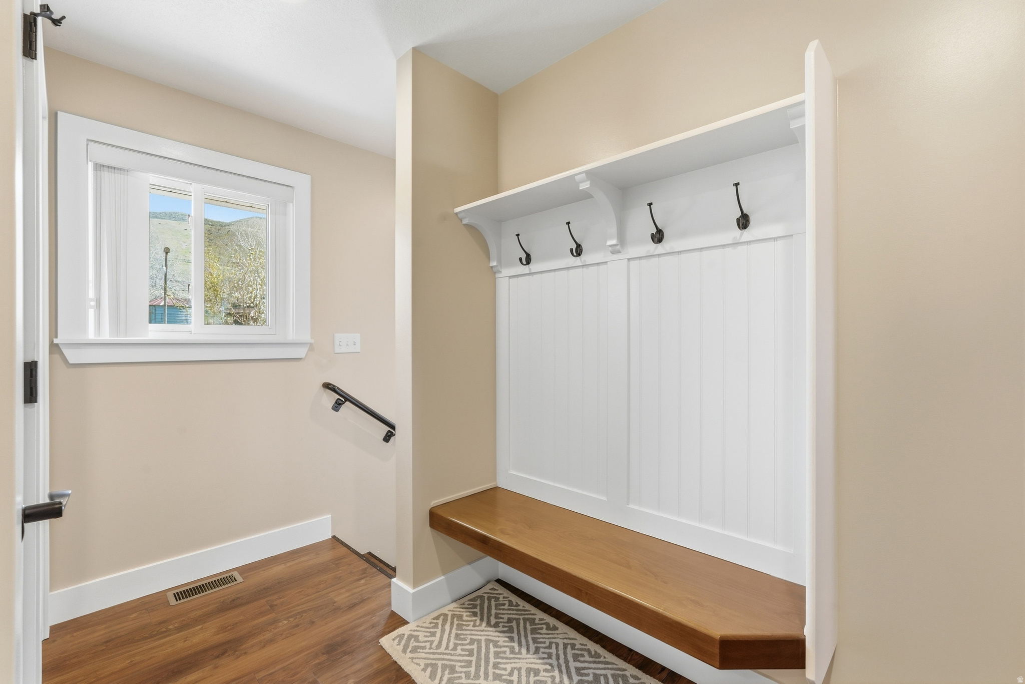 SPRING HOLLOW - Residential