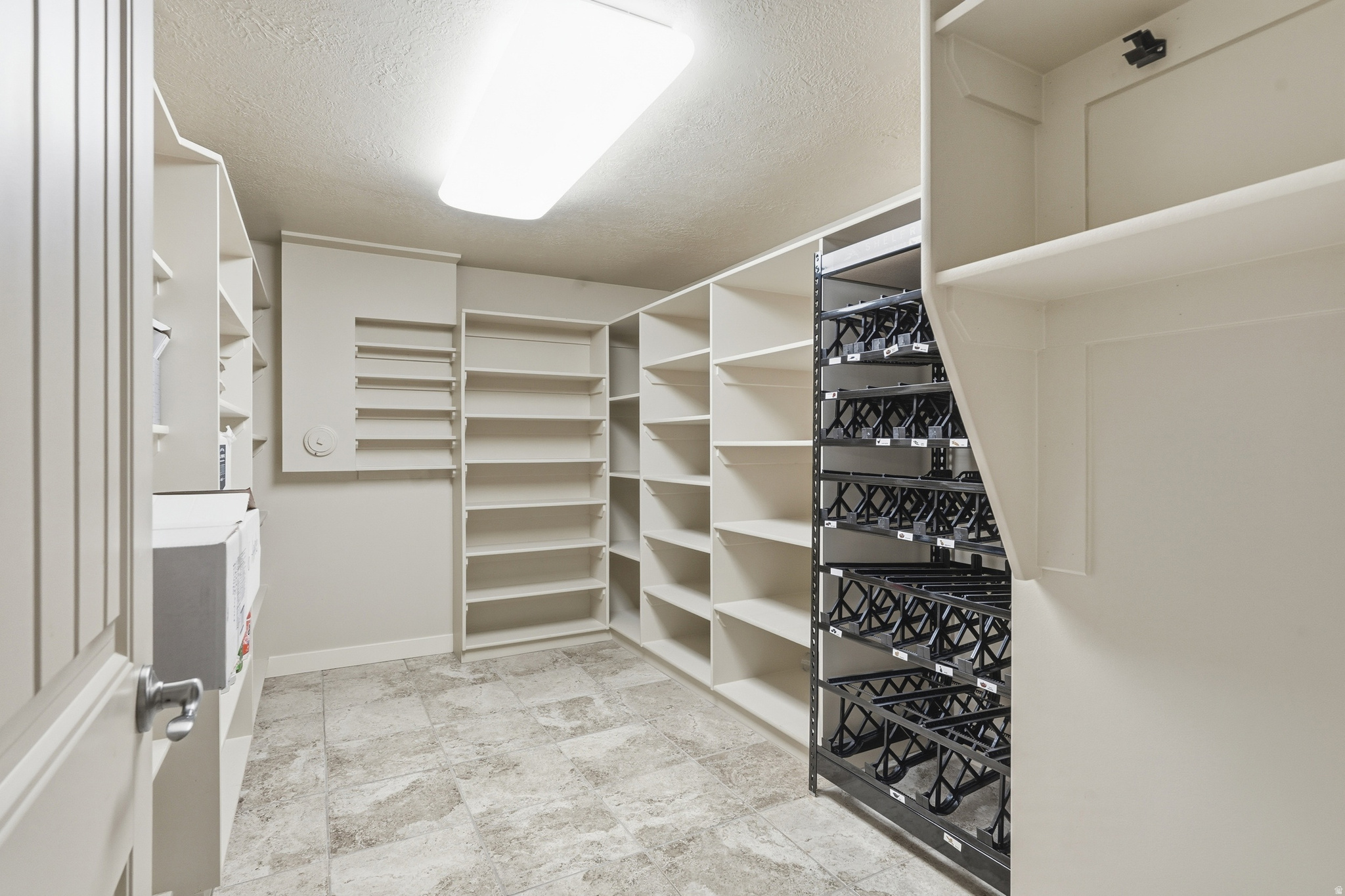 SPRING HOLLOW - Residential