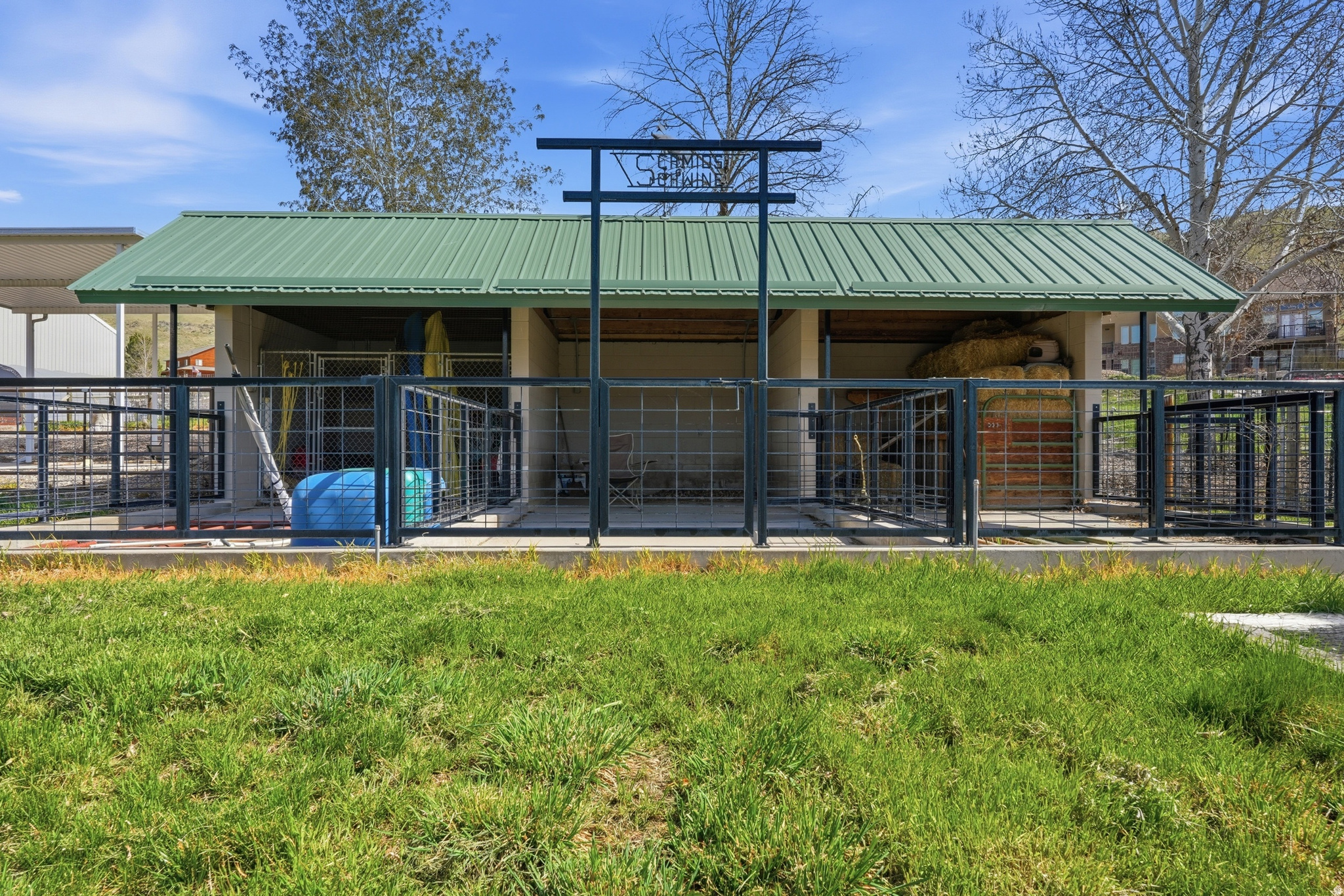 SPRING HOLLOW - Residential