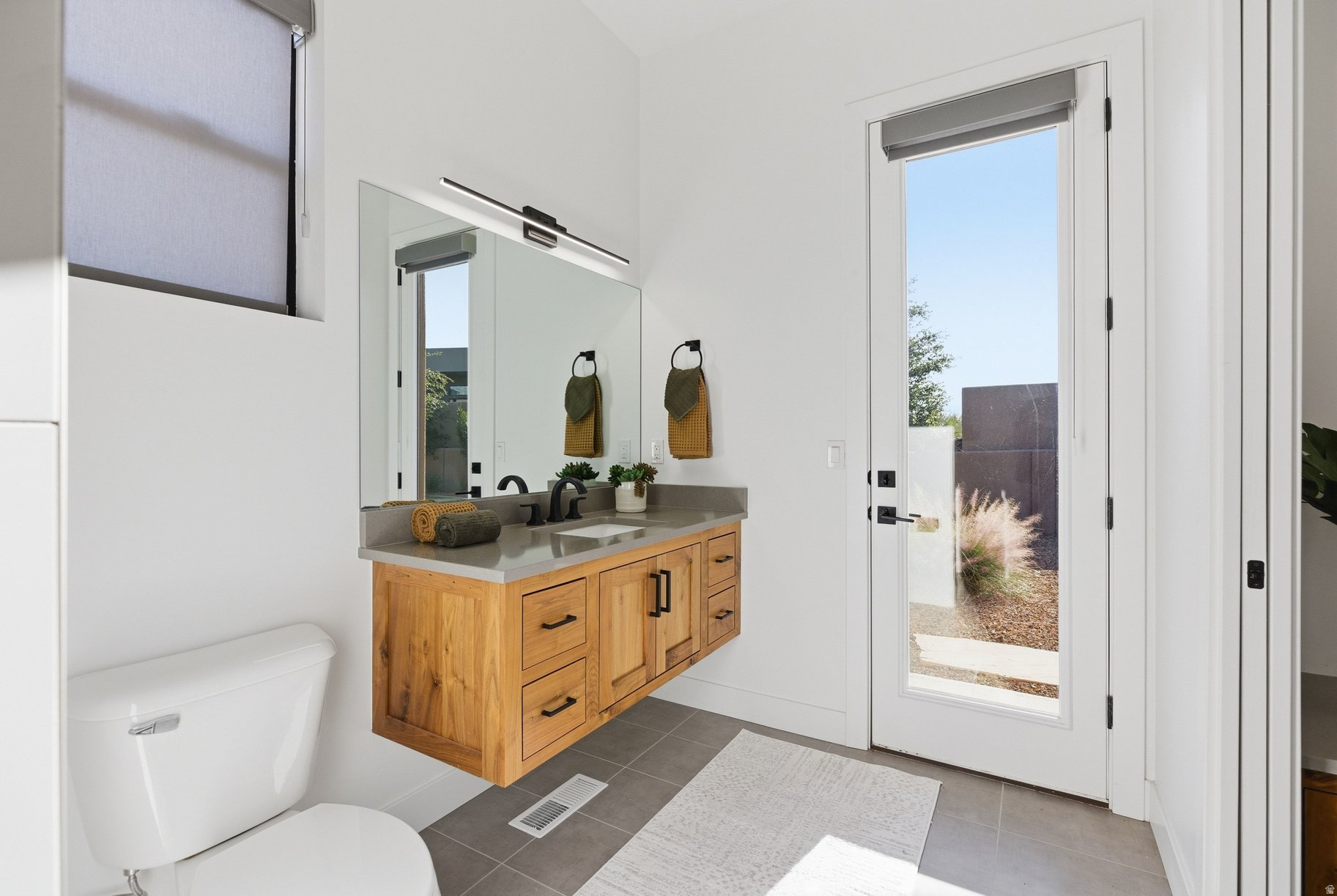 LEDGES OF ST GEORGE PH 10 - Residential