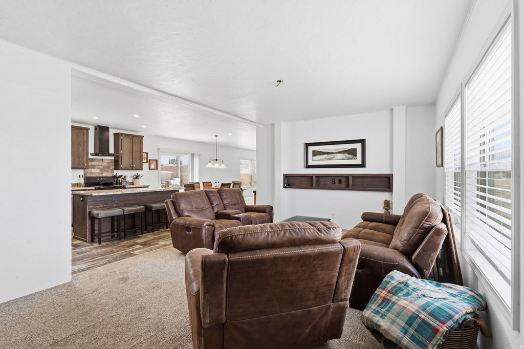 Photo of 493 W 300 N, Monroe, UT 84754 (MLS # 2155013)