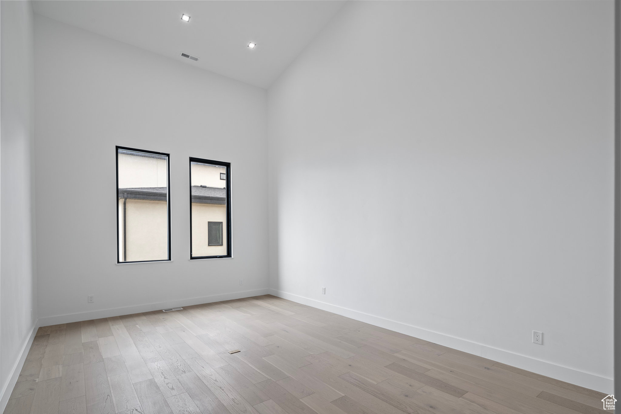 WILTSHIRE ESTATES - Residential