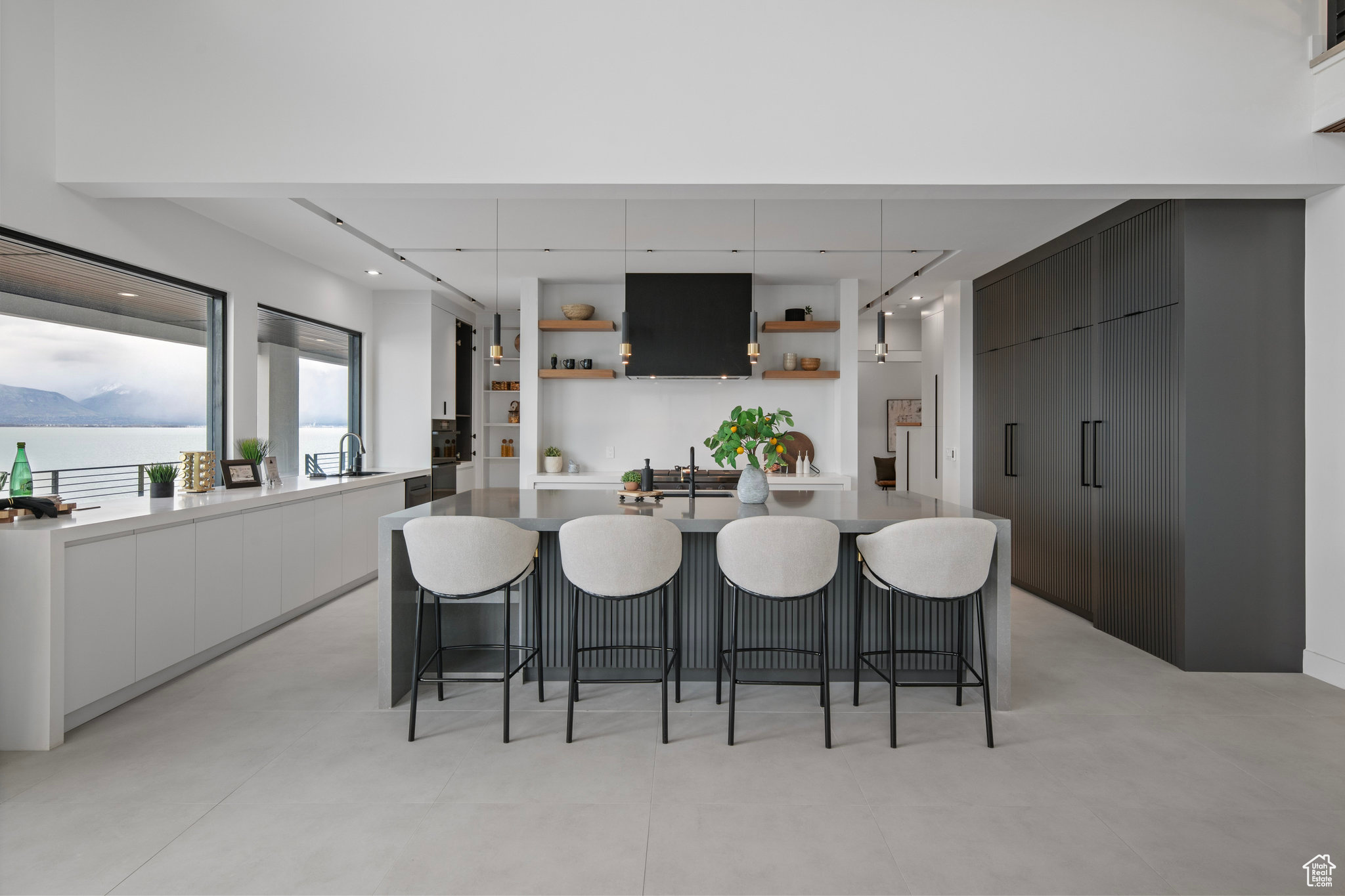 WILTSHIRE ESTATES - Residential