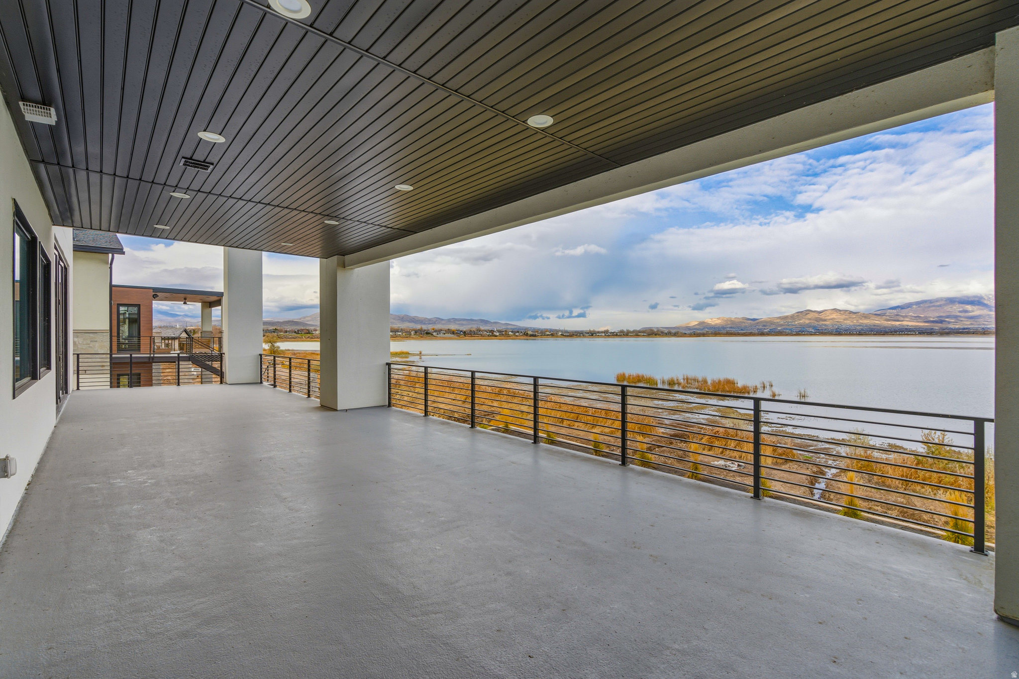 WILTSHIRE ESTATES - Residential