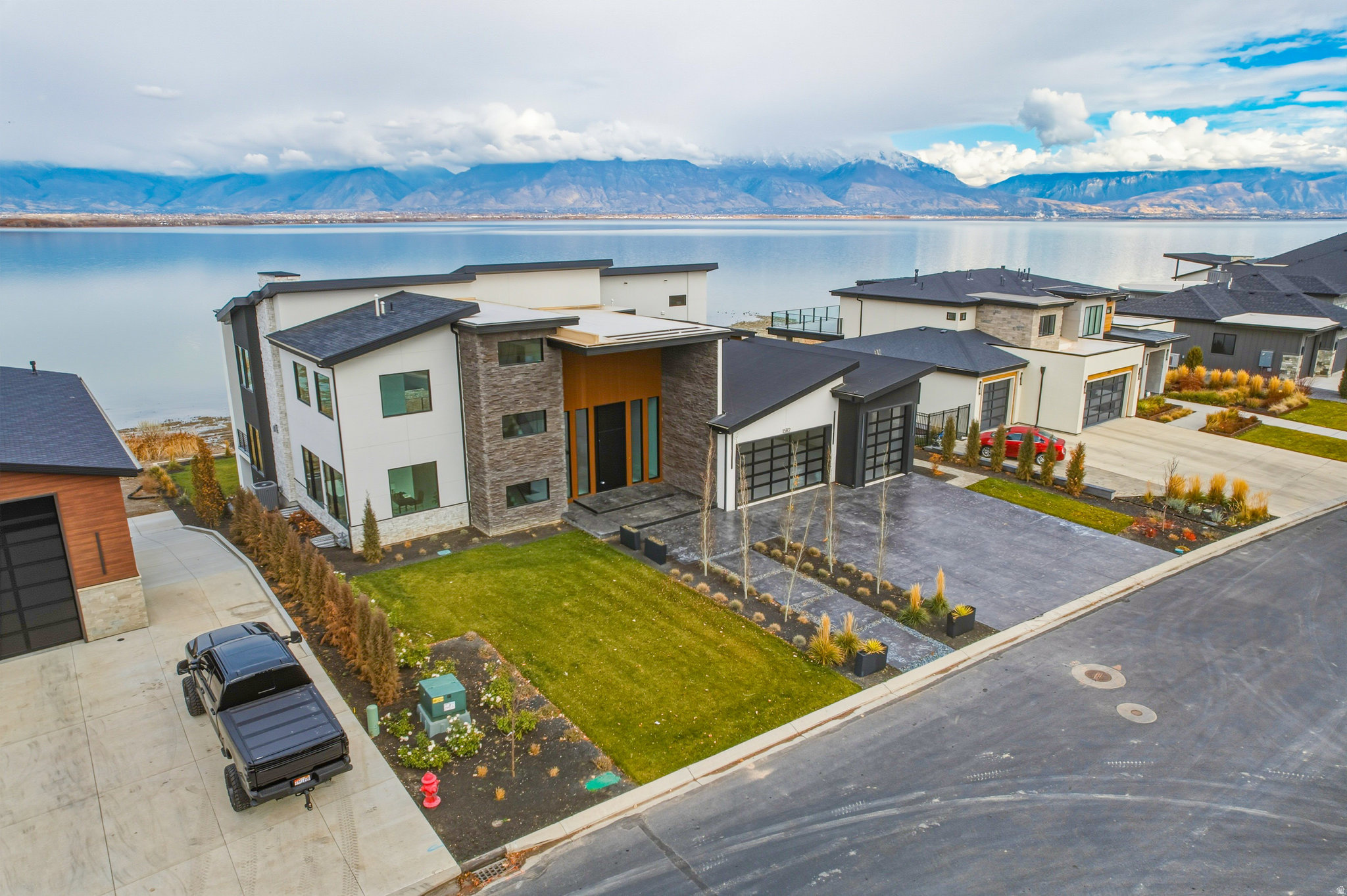 WILTSHIRE ESTATES - Residential