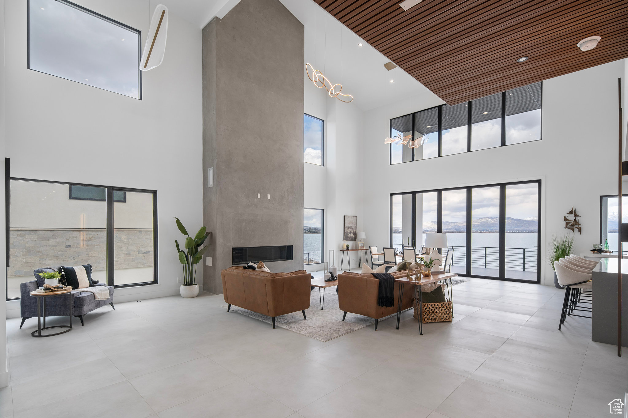 WILTSHIRE ESTATES - Residential