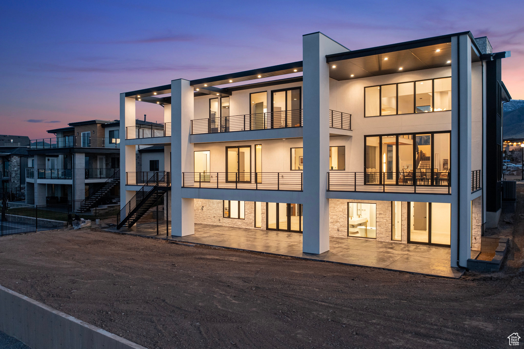 WILTSHIRE ESTATES - Residential