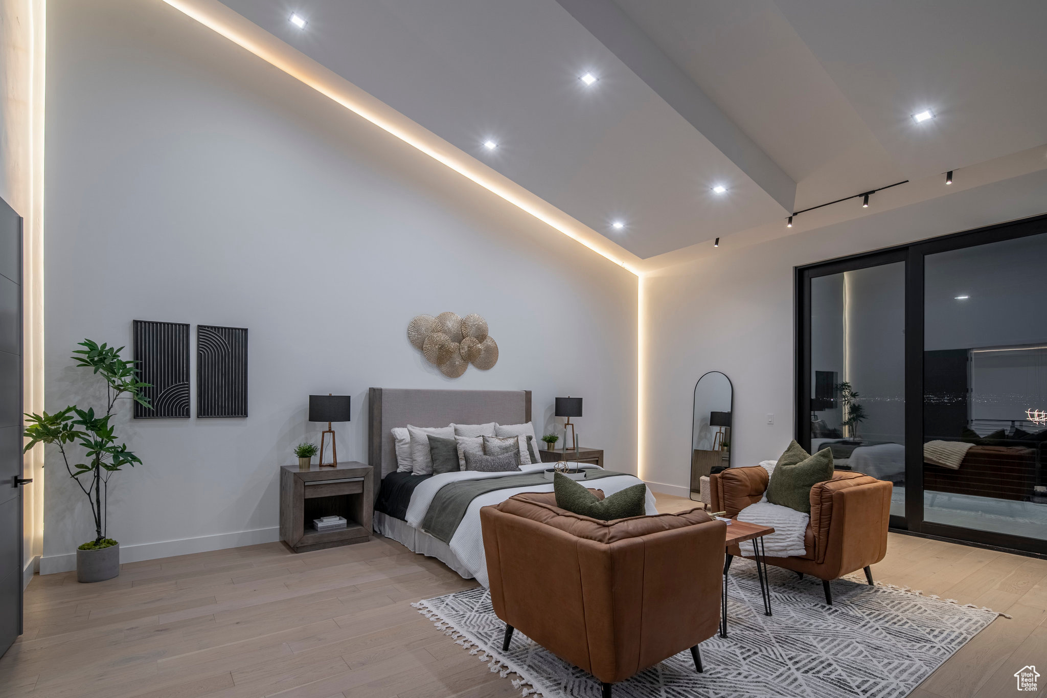 WILTSHIRE ESTATES - Residential