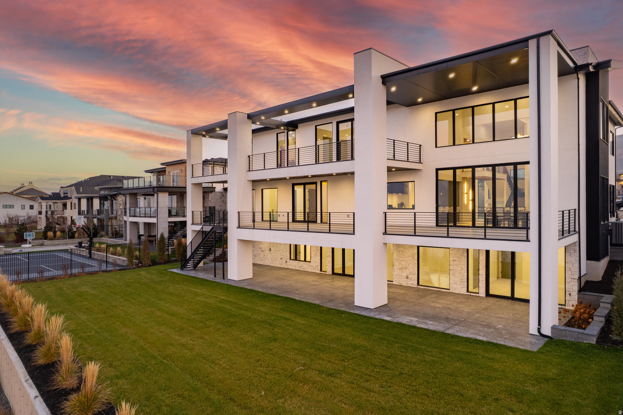 WILTSHIRE ESTATES - Residential