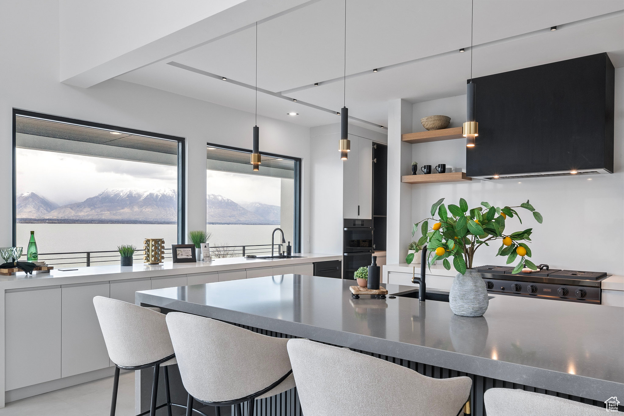 WILTSHIRE ESTATES - Residential