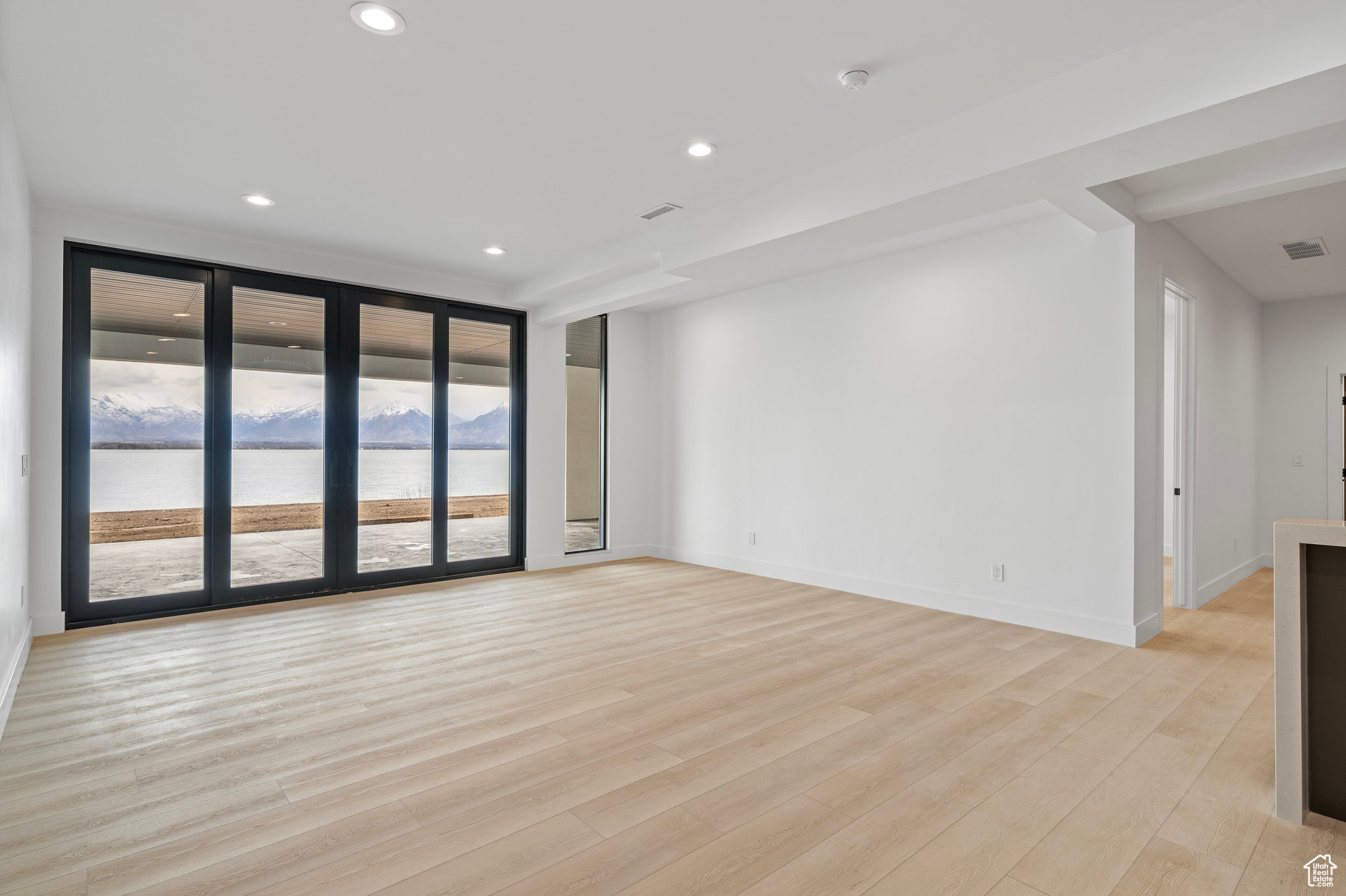 WILTSHIRE ESTATES - Residential