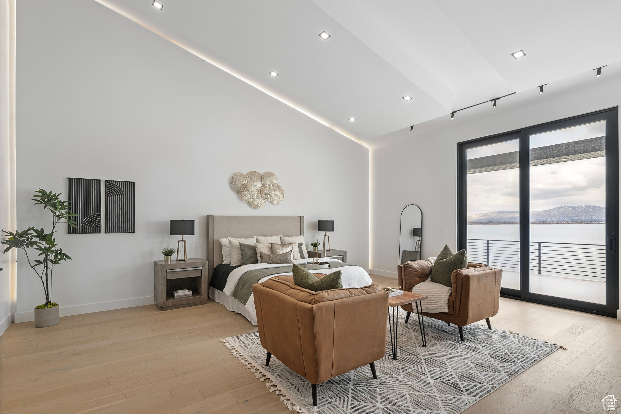 WILTSHIRE ESTATES - Residential