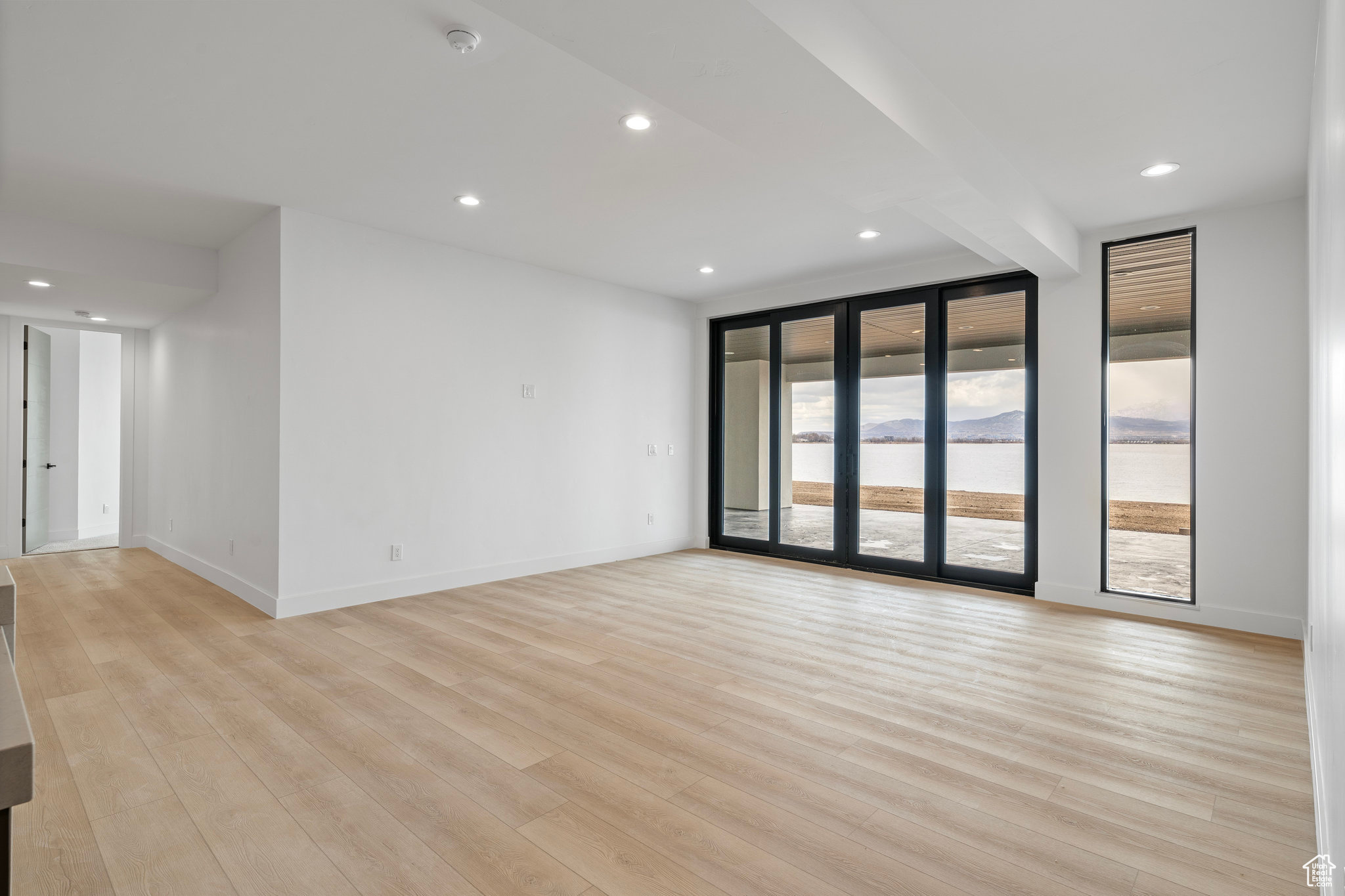 WILTSHIRE ESTATES - Residential