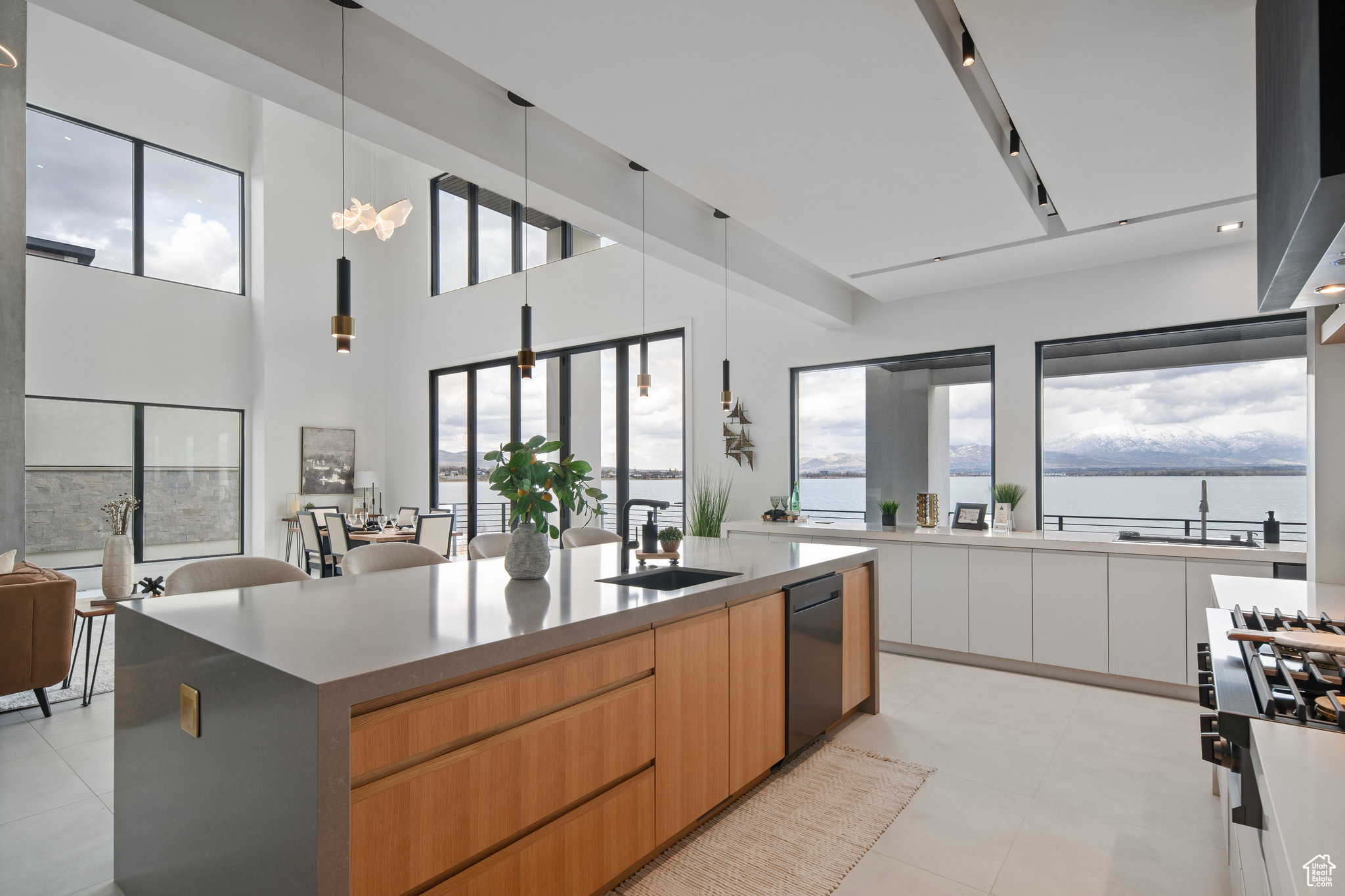 WILTSHIRE ESTATES - Residential