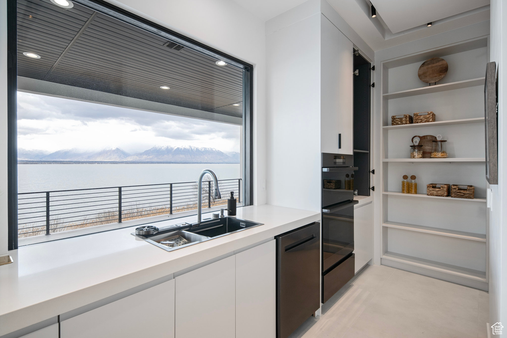 WILTSHIRE ESTATES - Residential