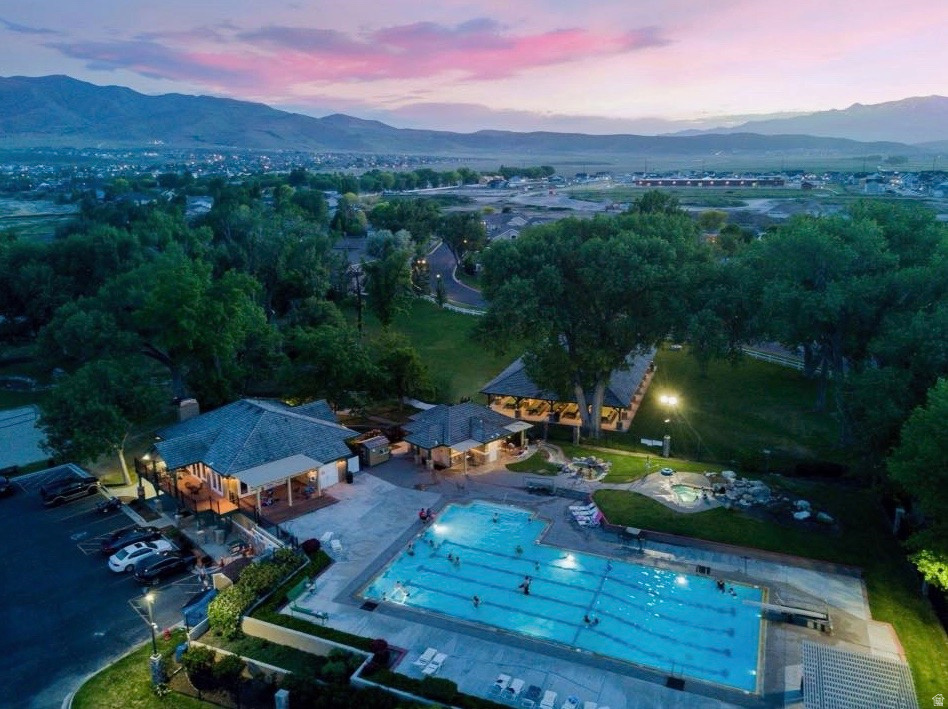 WILTSHIRE ESTATES - Residential