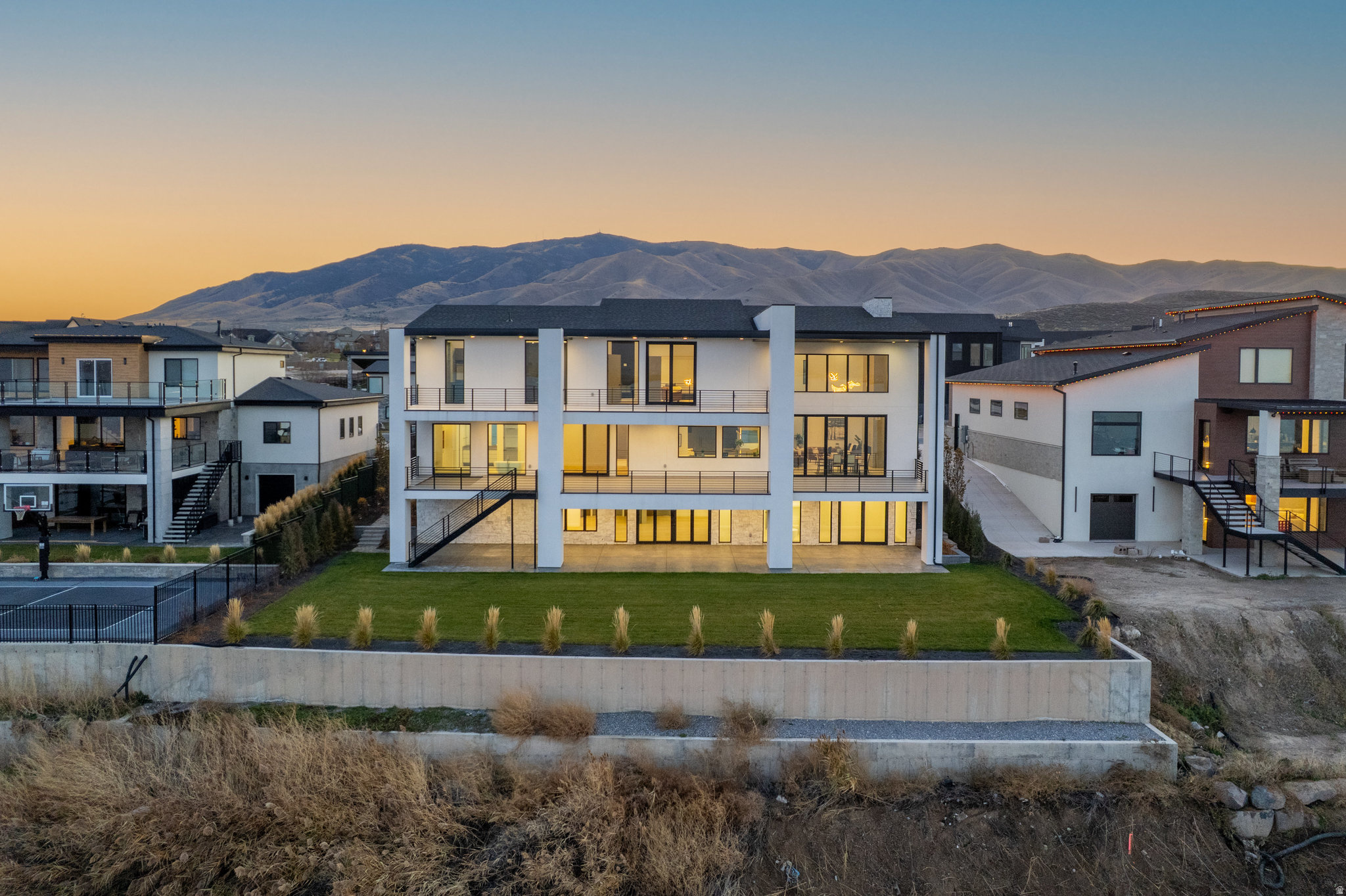 WILTSHIRE ESTATES - Residential