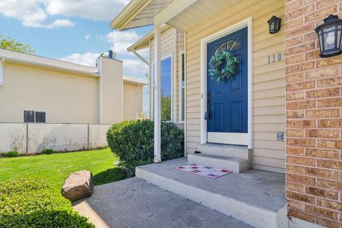 Tiny photo for 1107 W 450 S, Layton, UT 84041 (MLS # 2148519)