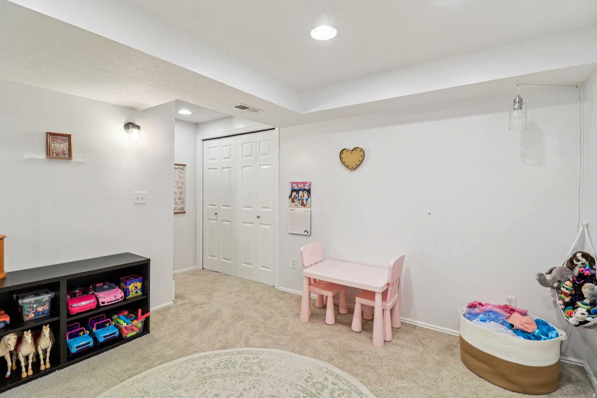 GREENBRIAR WEST NO 6 - Residential